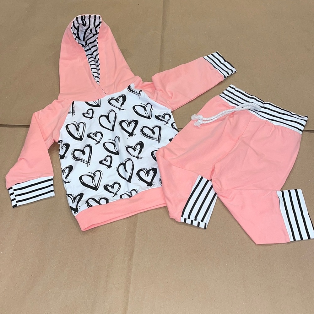 Girls Sweatsuit Set NWT